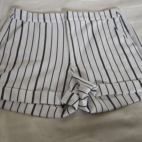 Striped Black and White Women's Shorts - Picture 5 of 16